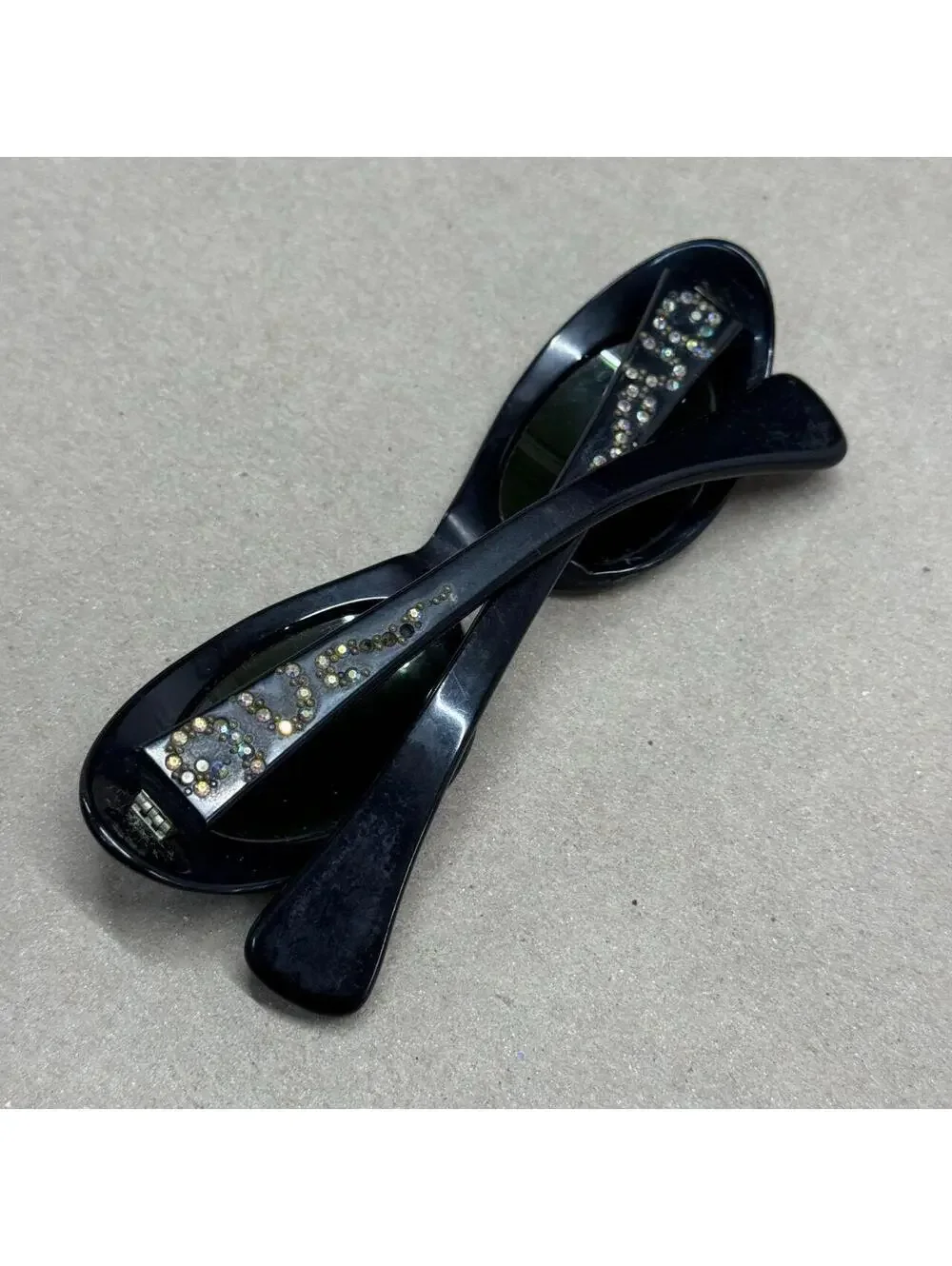Vintage 1950s Black Oval Cat-Eye Aurora Borealis Rhinestone Sunglasses